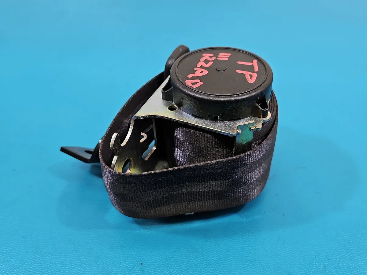 Ceinture de sécurité arrière droite Renault Espace V 898407873R