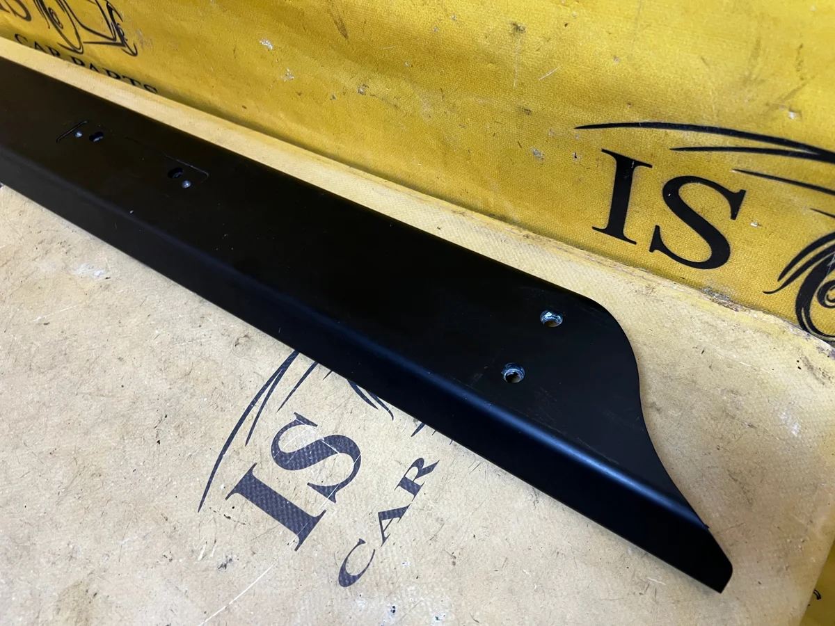 Sill Moulding Right Aston Martin V8 Vantage III BG33-13242-A