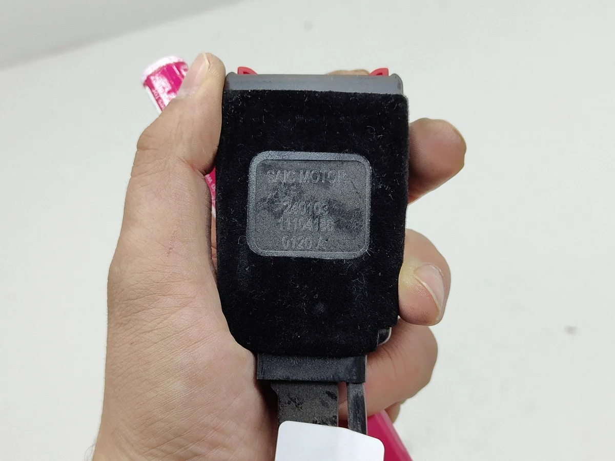 MG ZS Gurtstraffer mit Sensor 11104188 image 4