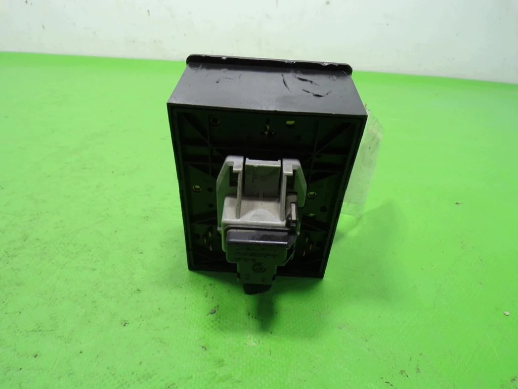 Opel Corsa C Valokatkaisin 9116612 image 3