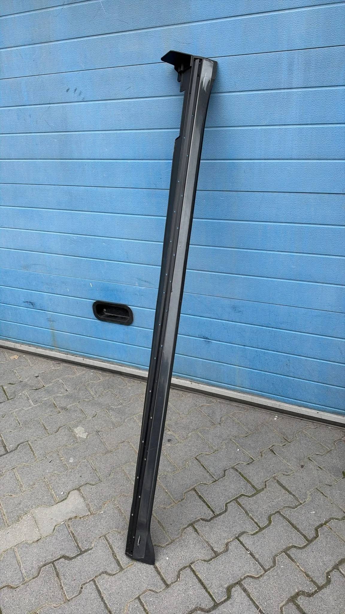 Kia Sorento Right Sill Panel 87754-P2000