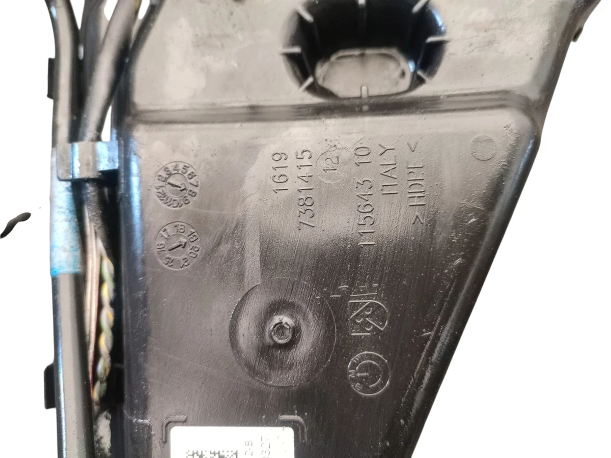 Réservoir AdBlue DPF BMW G30 7381415 image 3