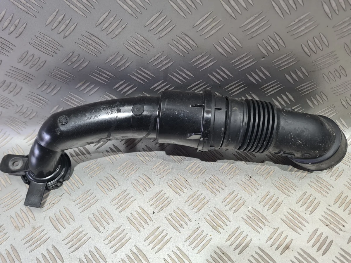 Ilmanotto putki Opel Grandland X Crossland X 1.2 Turbo 9824569380