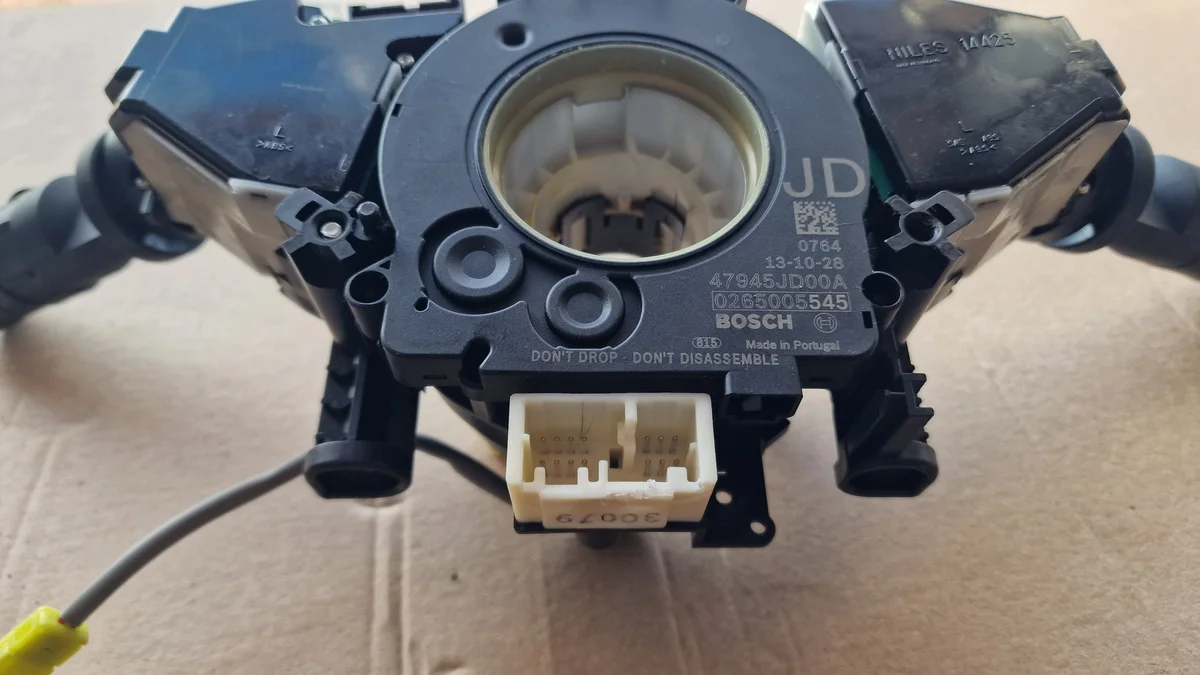 Nissan Qashqai J10 Schalter Sensor Modul 47945JD00A 0265005545 image 3