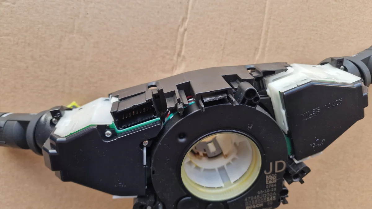 Nissan Qashqai J10 Schalter Sensor Modul 47945JD00A 0265005545 image 4