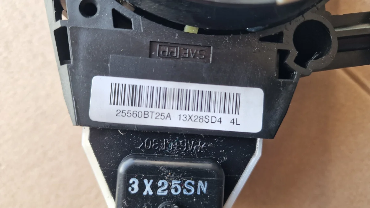 Nissan Qashqai J10 Schalter Sensor Modul 47945JD00A 0265005545 image 6