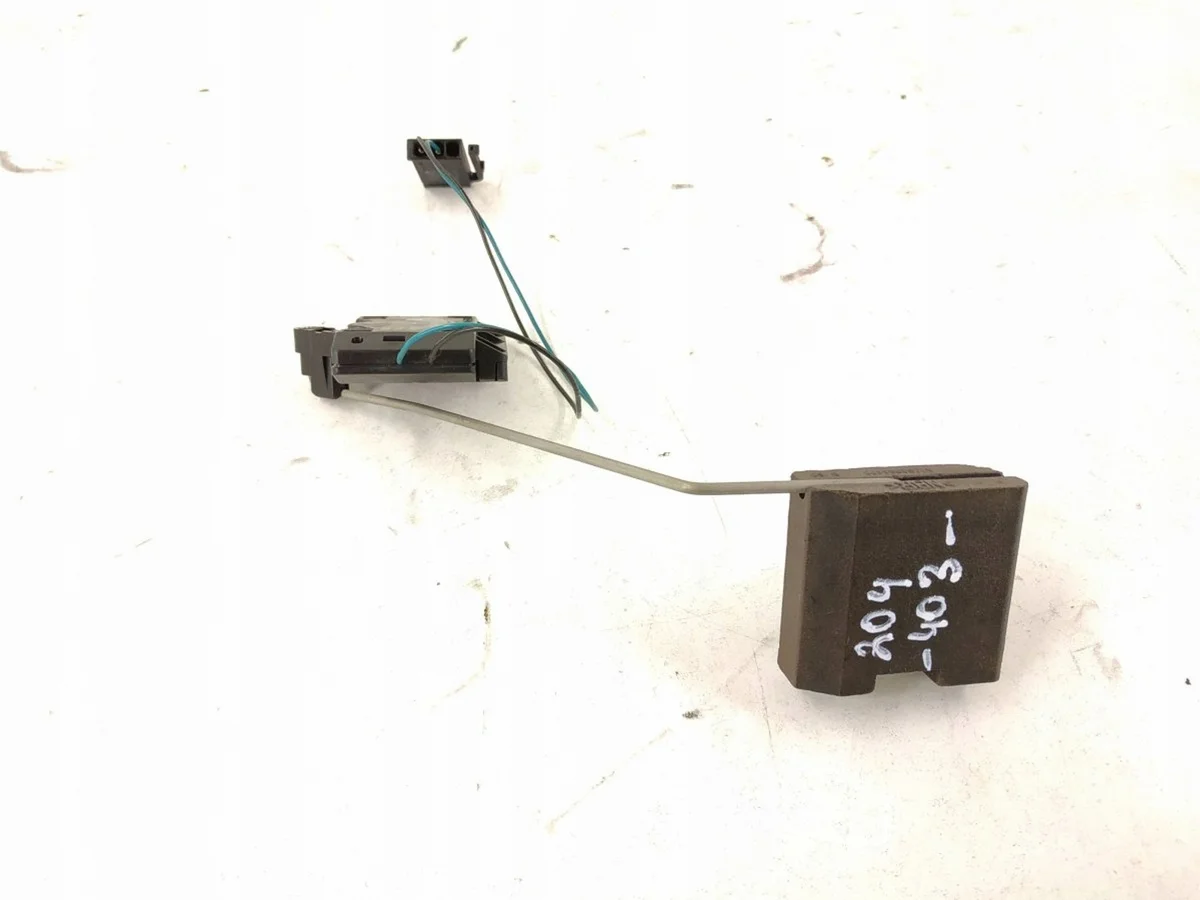 Mercedes-Benz A2045400917 - Commande de phare image 3