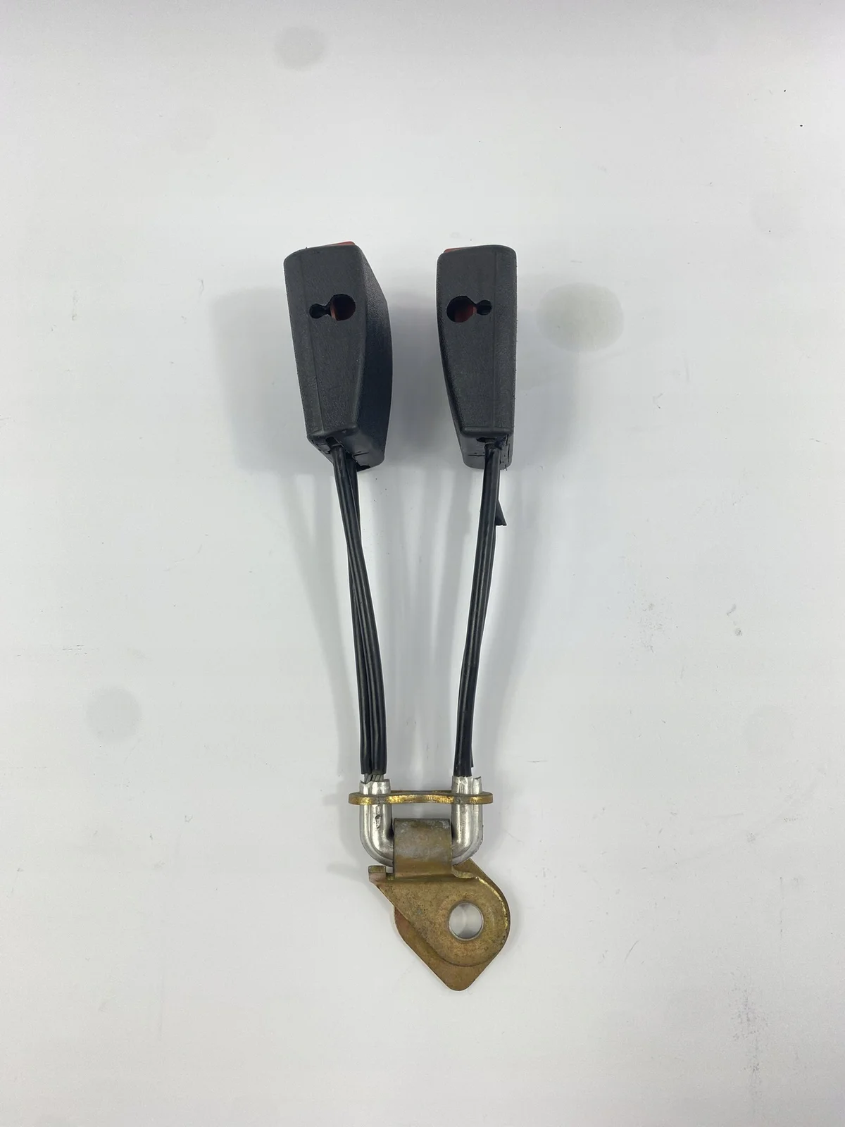 Bältesfäste bak Mercedes W124 S124 1248609769