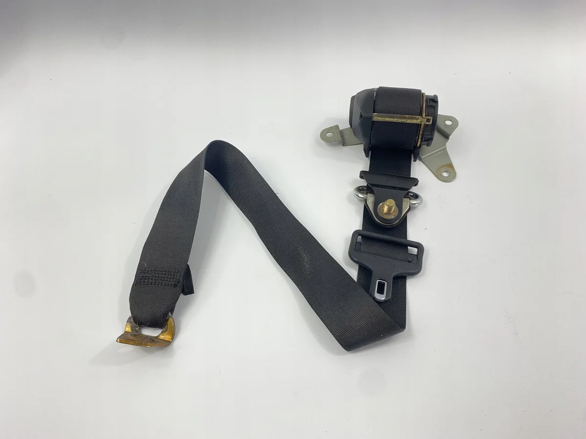 Ceinture de sécurité arrière gauche Mercedes W124 SDV15087