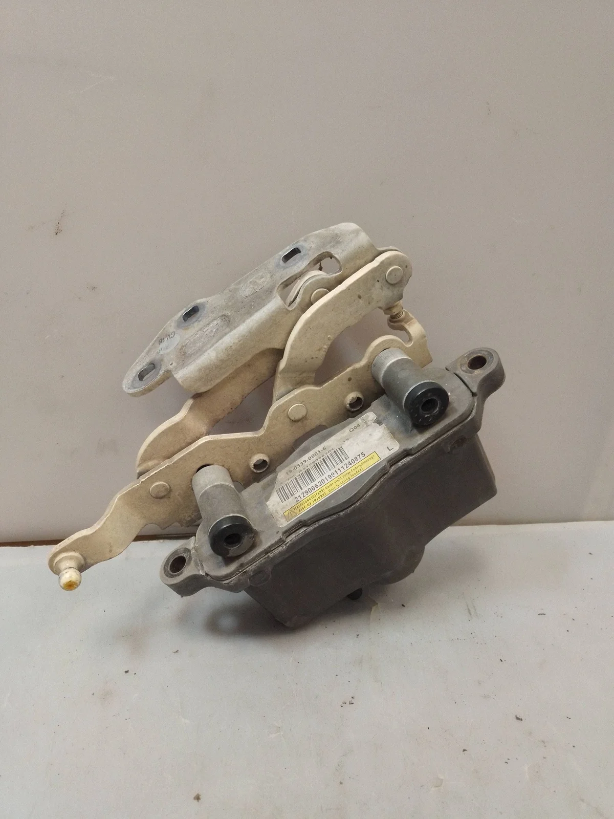 Module pyrotechnique gauche Mercedes W212 A2129066201