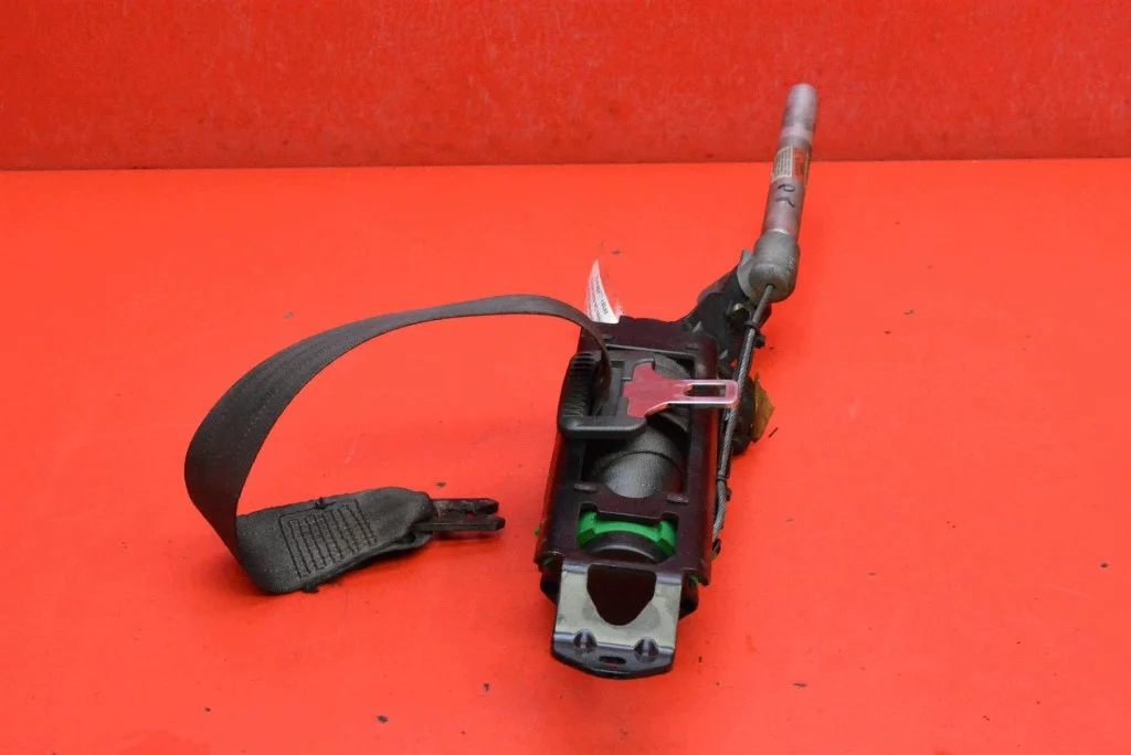 Volvo S60 V70 II Ceinture de sécurité droite avant 8626240