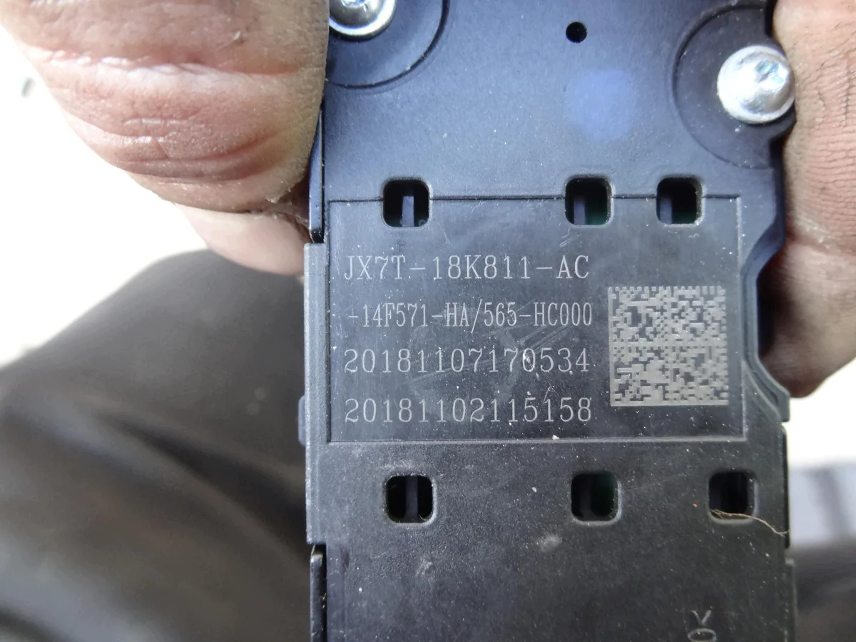 Ford Focus MK4 JX7T-18K811-AC Panneau de commande radio image 3