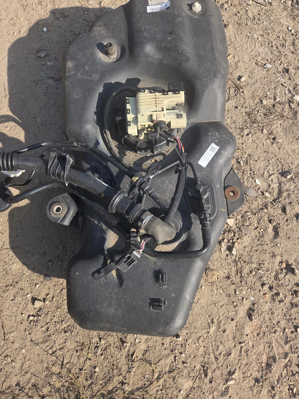 Mercedes ML W166 AdBlue Pump Reservoir A1664703701