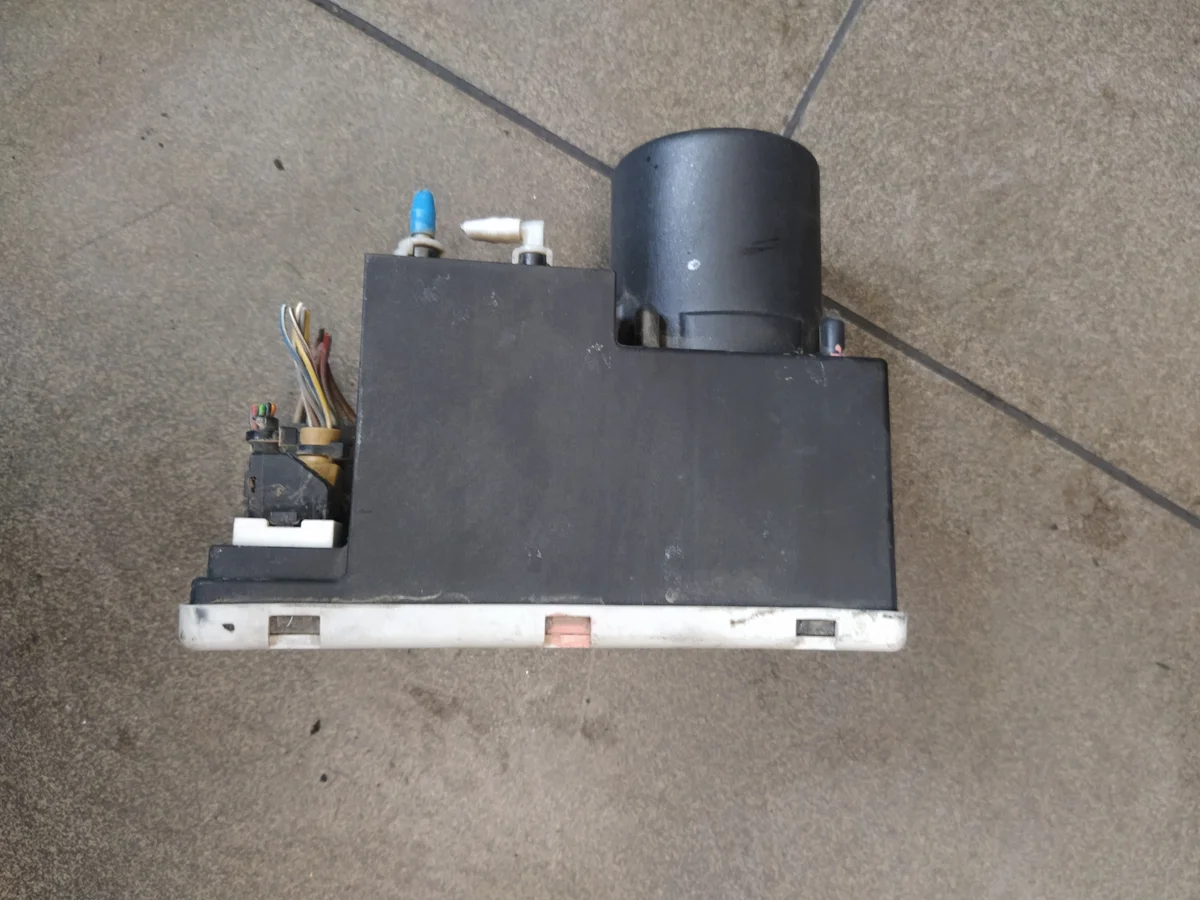Bomba Fecho Central Audi A3 8L A4 B5 8L0862257K