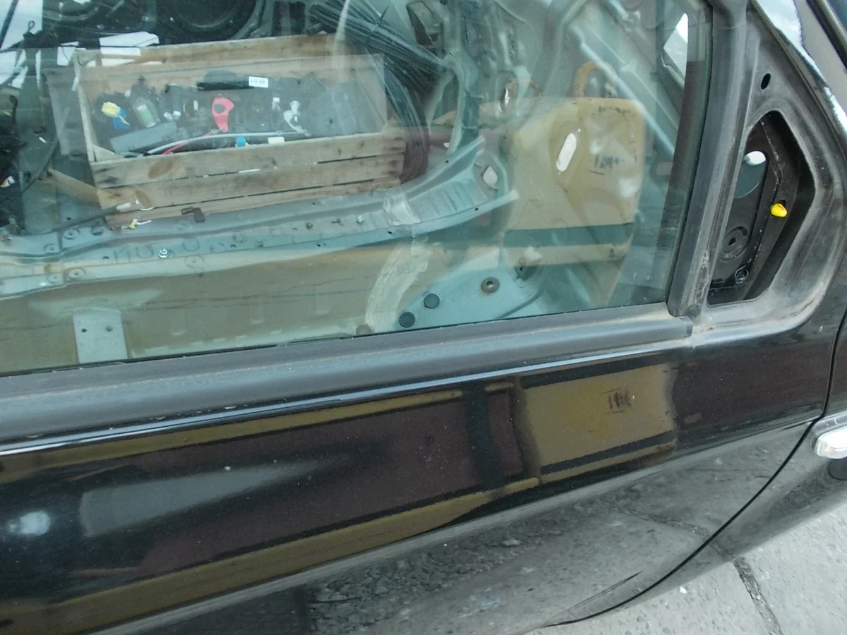 Zierleiste Fenster rechts Hyundai i20 08-14 image 3