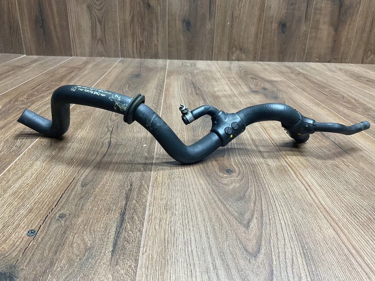 Ilmansuodatinputki Mercedes-Benz SL R129 A1298325594