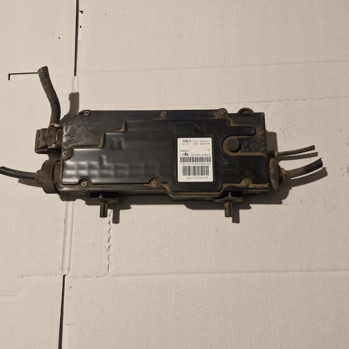 Frein à main électrique Ford C-MAX 3M51–2598-DC