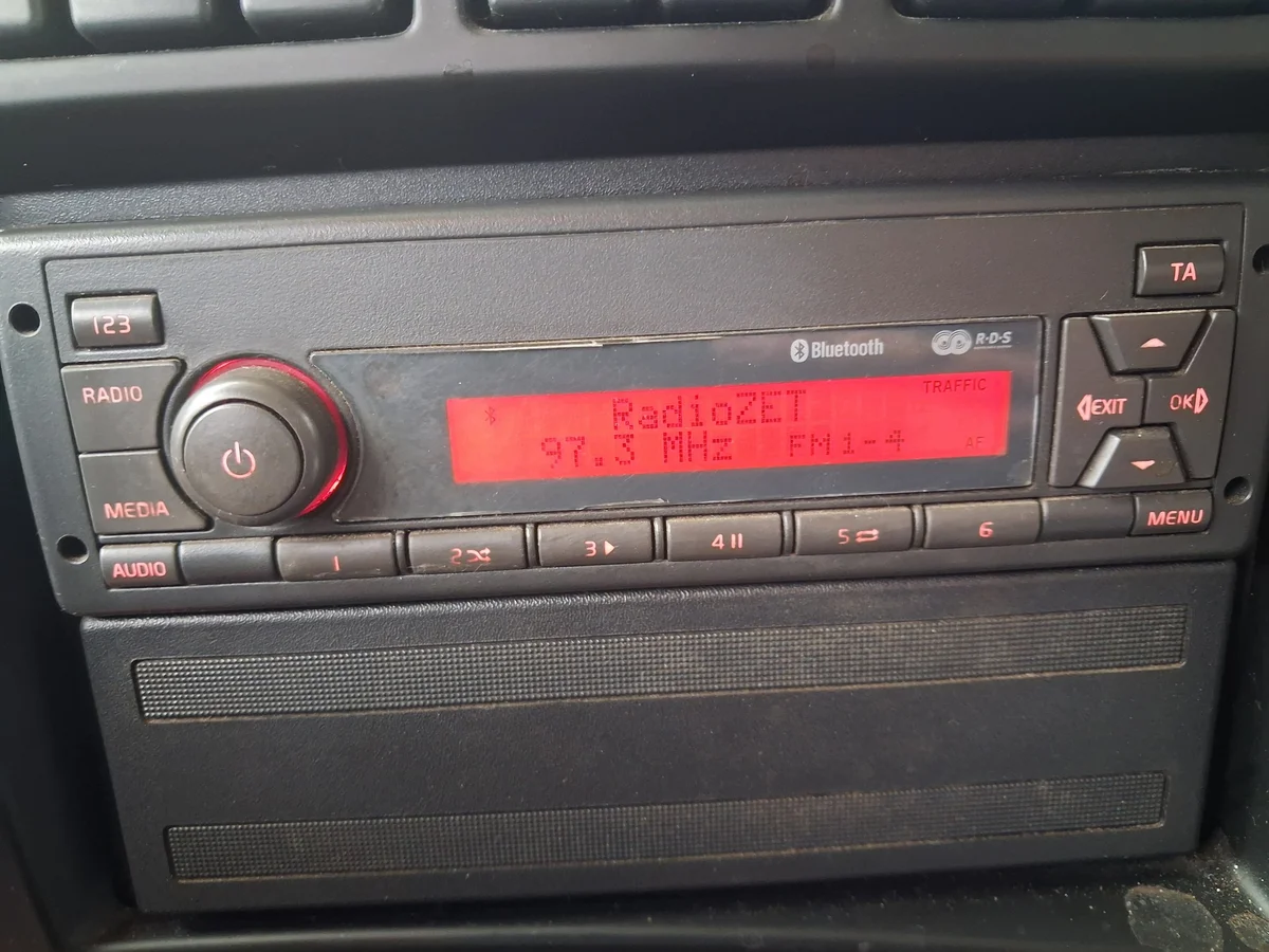 Radio AUX USB Renault Midlum GAMA D 22876778 image 3