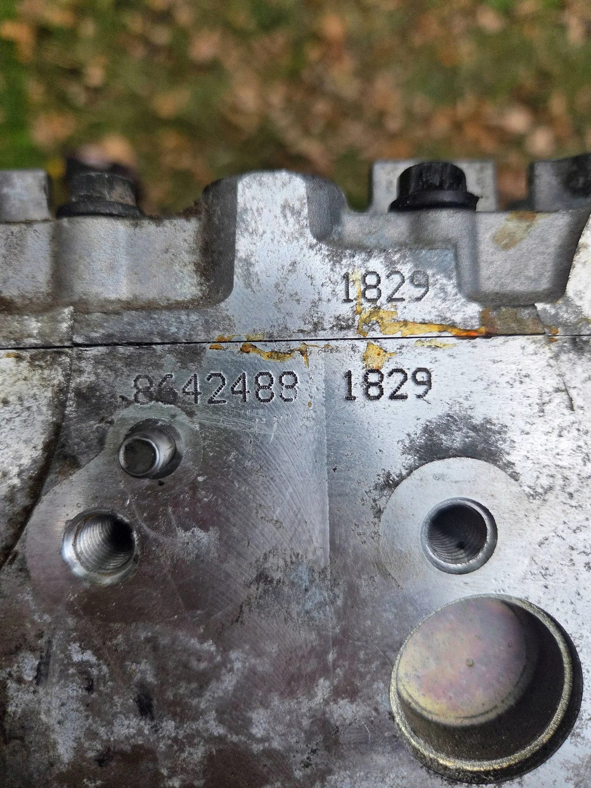 Volvo S60 V70 II Culasse B5254T2 1001837009 image 10