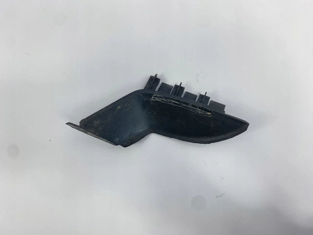 Rear Wheel Arch Trim Cover Right Mercedes W124 1246980730
