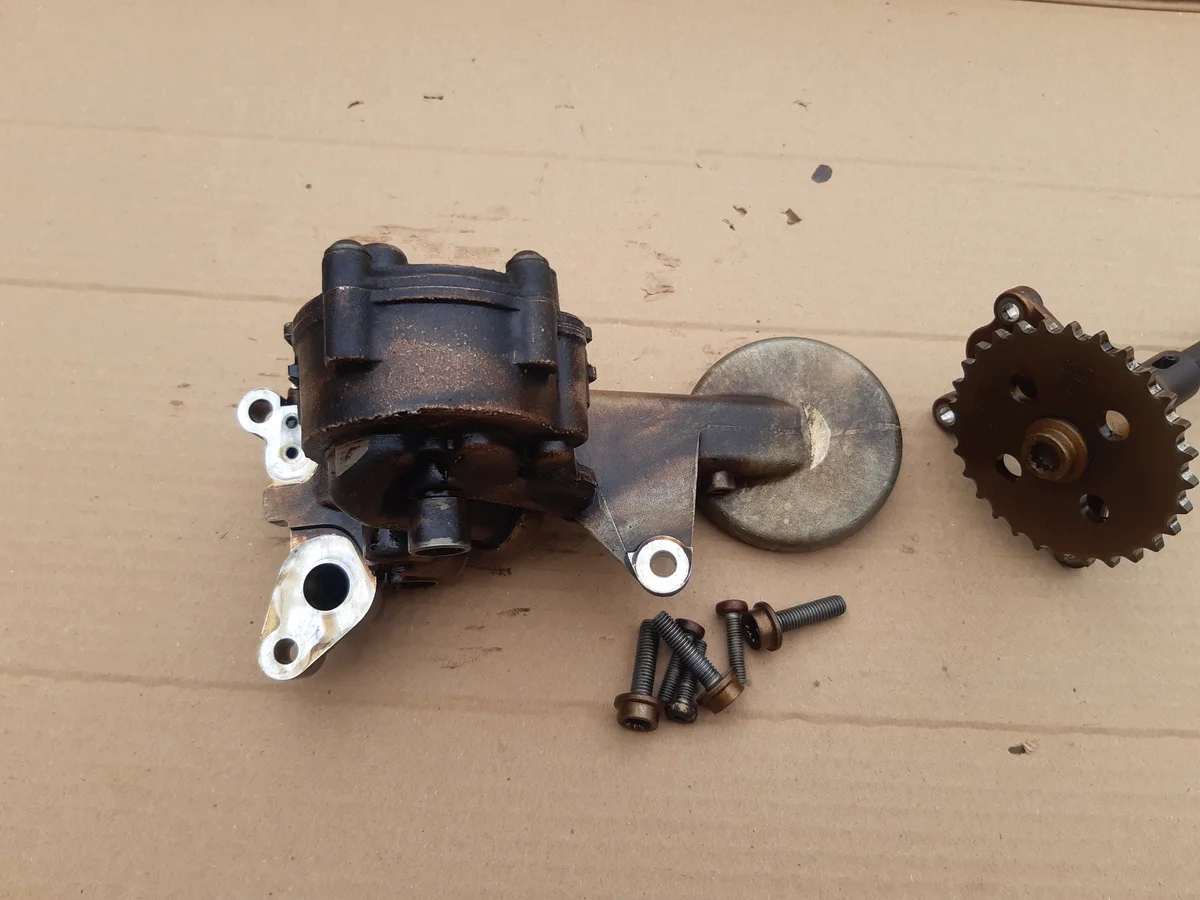Ölpumpe Audi A6 C6 3.0 TFSI 06E115105AD image 6