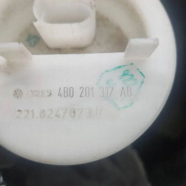 Fuel Level Sensor Audi A5 C5 2.5 4B0201317AB image 5