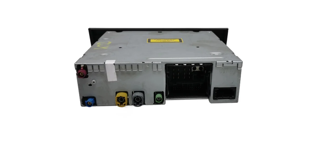 Audi Q7 4L SD Card Reader 4L0035670D image 6