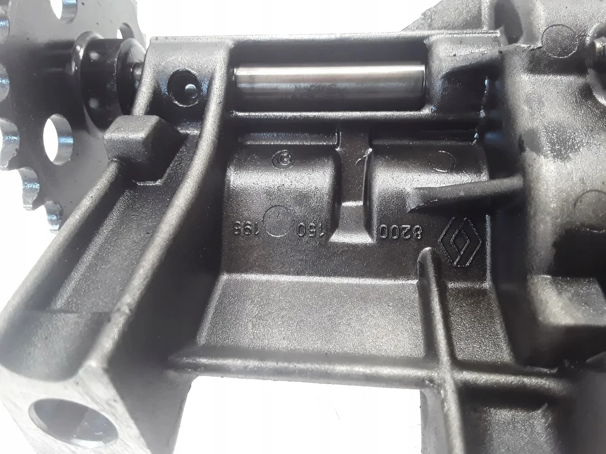 Öljypumppu Nissan Micra K12 1.5 DCI 8200150195 image 4