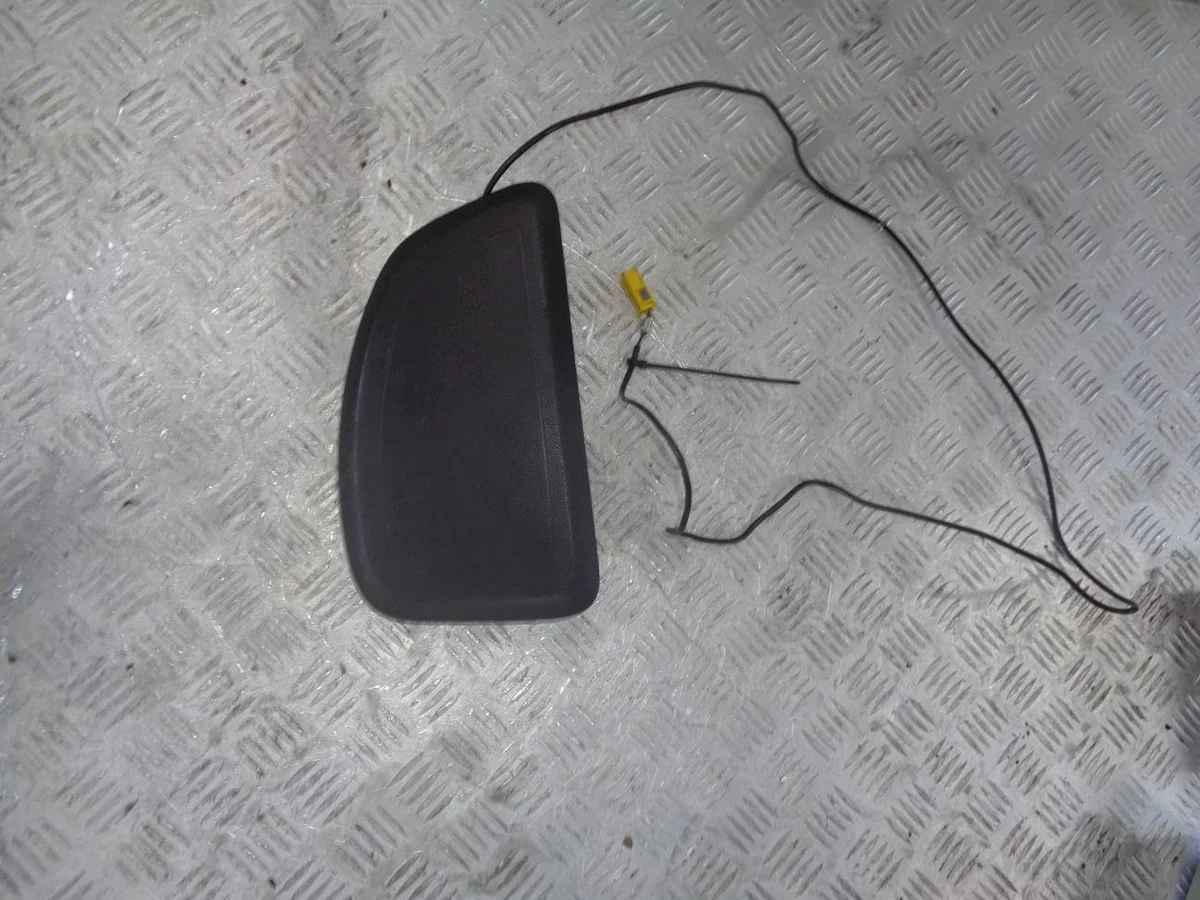 Opel Corsa D Airbag Stoel Links Voor 13213584