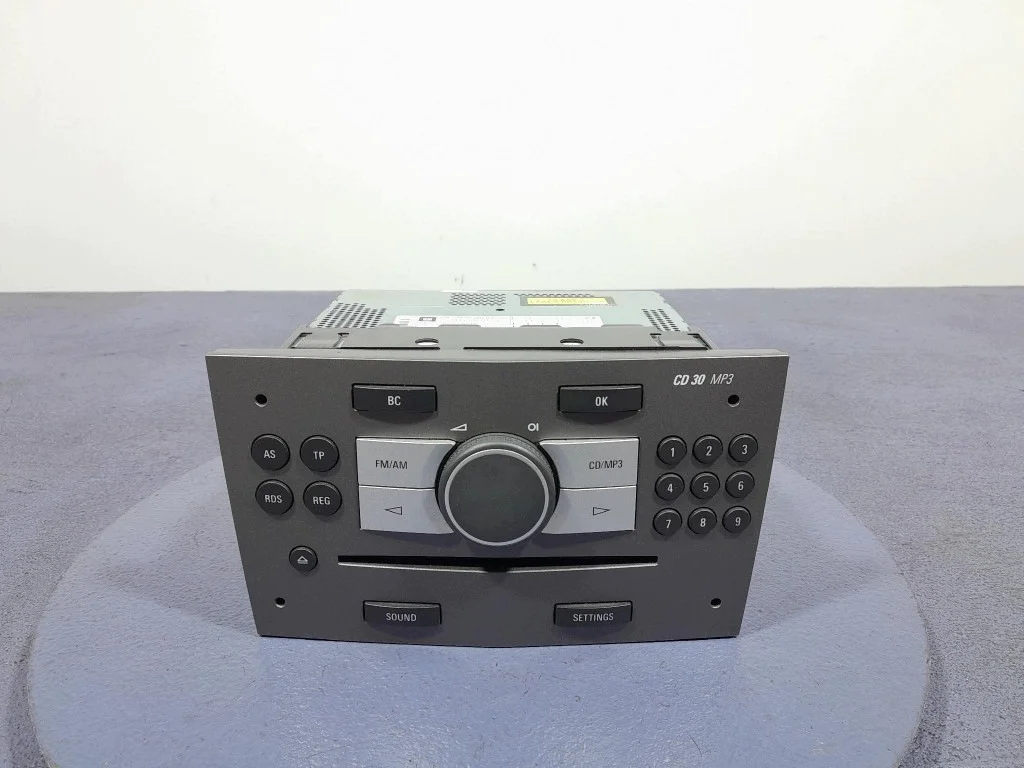 Radio CD Opel Astra H 13251048