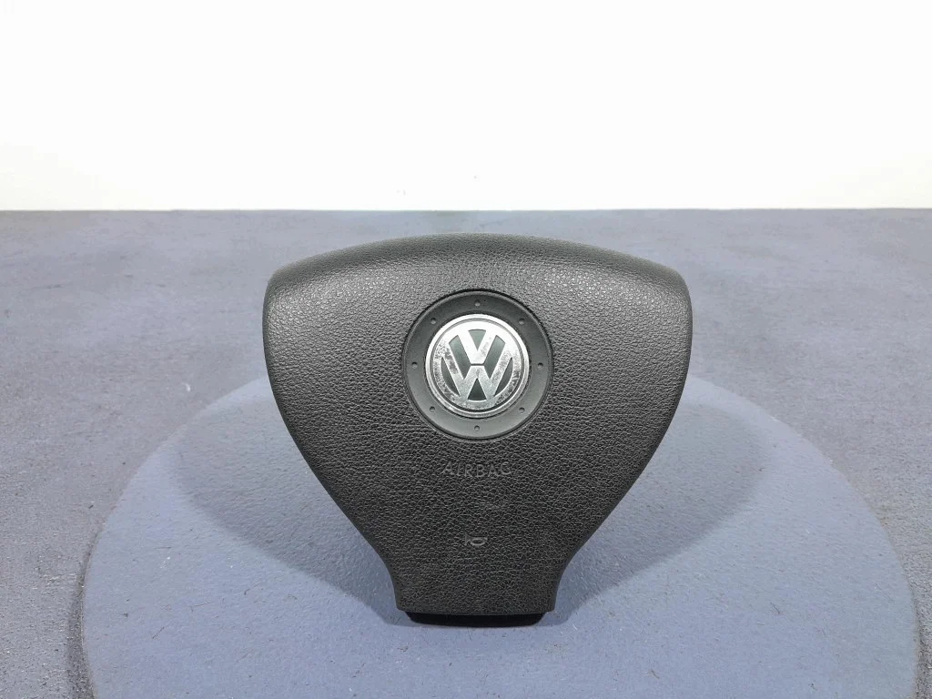 Airbag conducteur VW Golf V 1K0880201DC 2003-