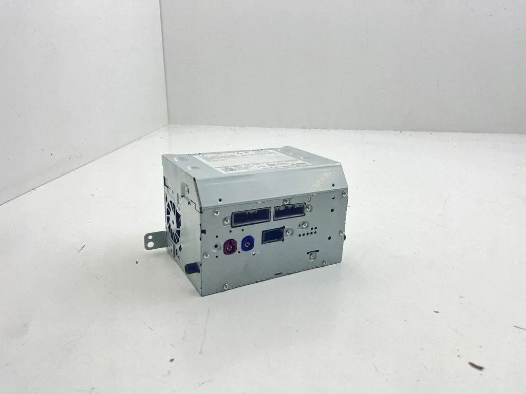 Radio Navigatie Volvo XC40 XC60 II P32141973