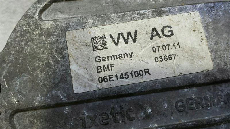 Bomba de vacío Audi A7 4G 3.0 TFSI 06E145100R image 5