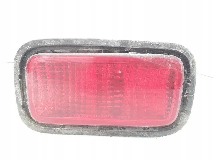 Feu antibrouillard arrière gauche Mitsubishi Lancer E130961