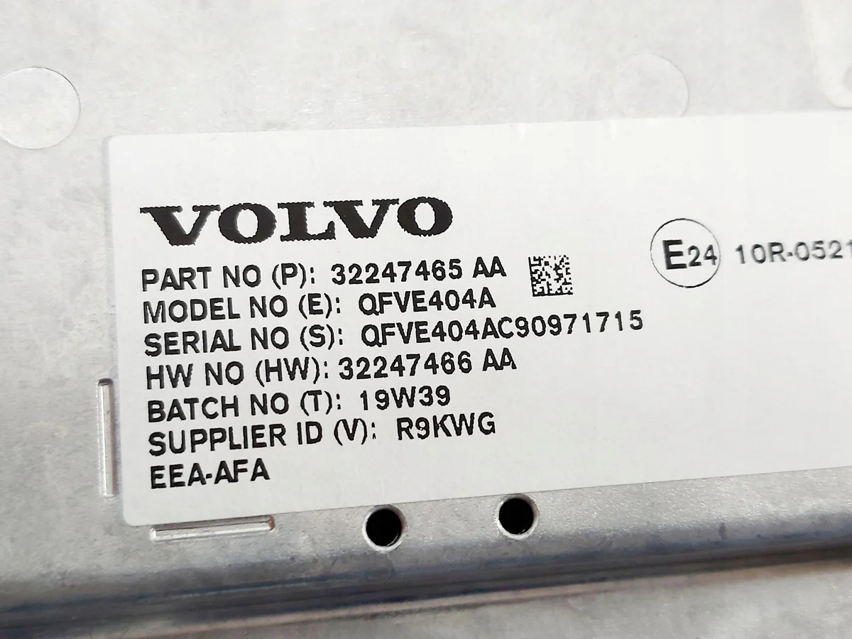 Volvo V90 Display 32247465 image 7
