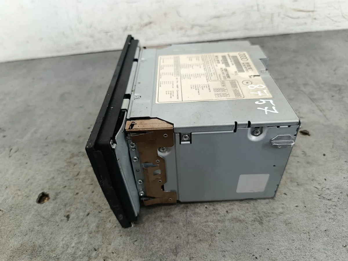 Radio Audi A4 B7 8E0035192T image 4