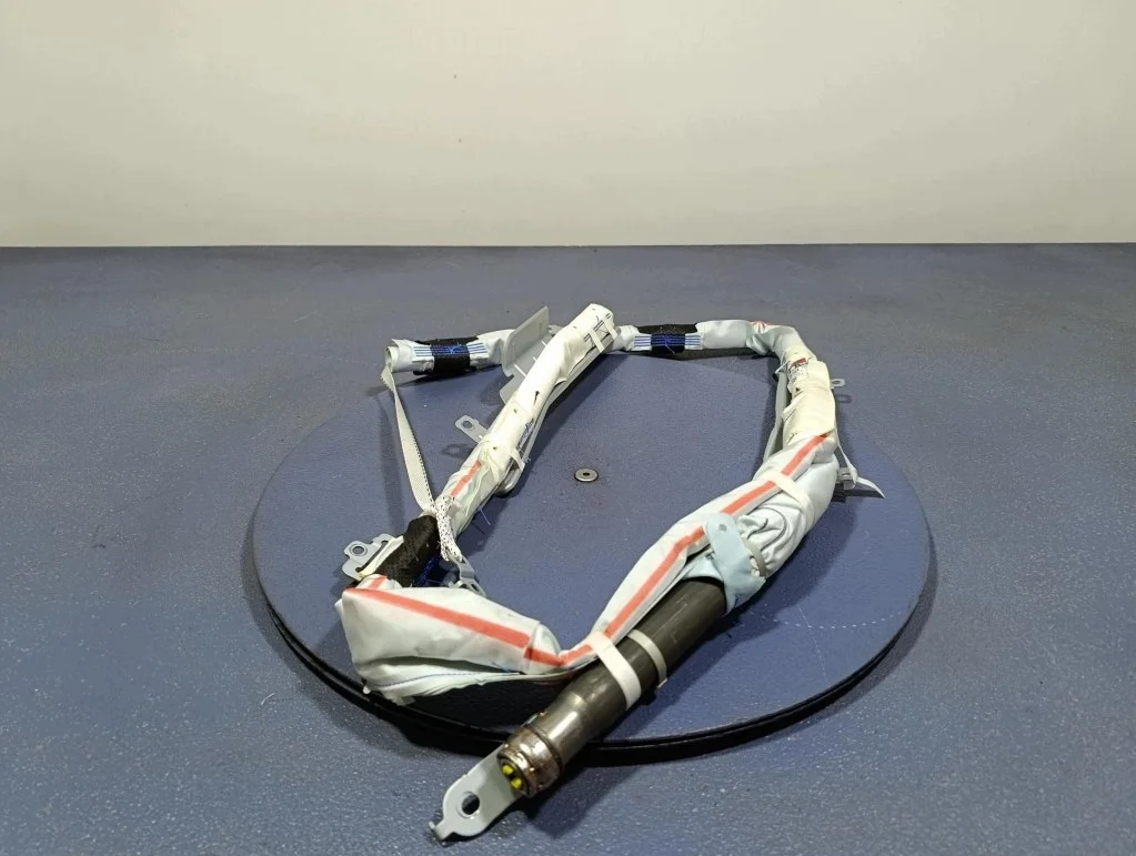 Airbag-verho oikea Renault Koleos II 985P02150R