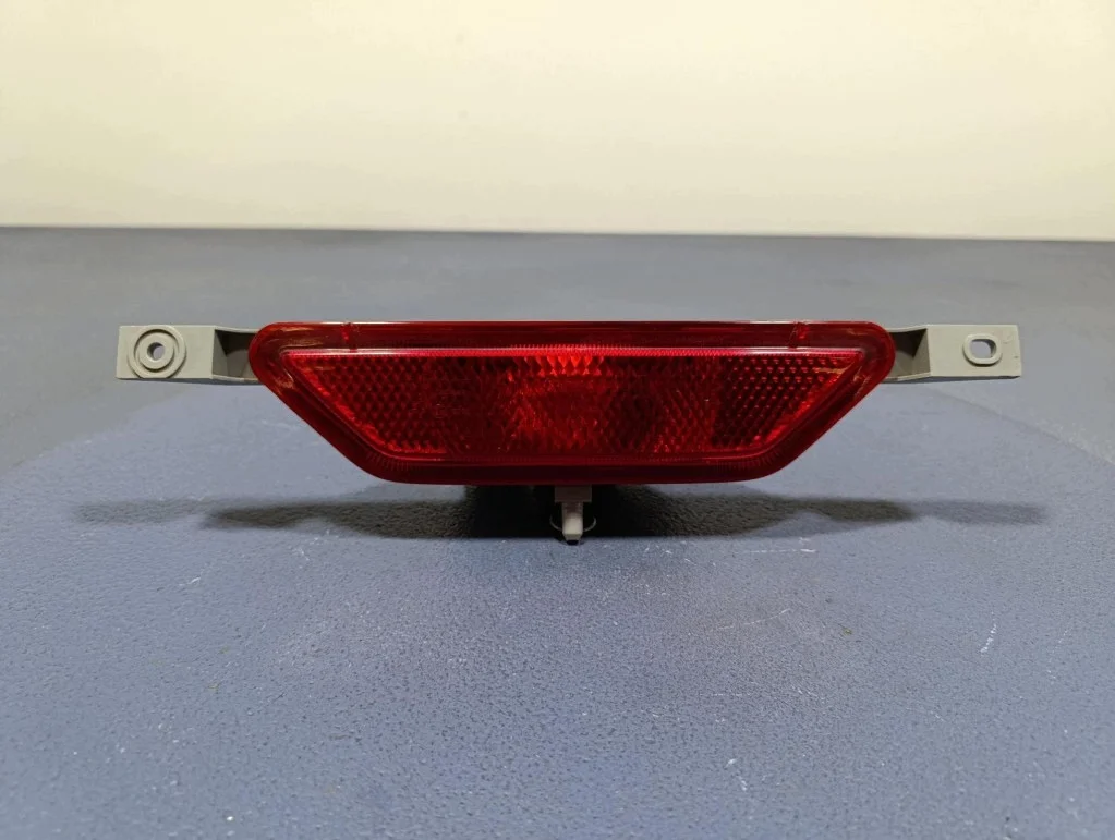Luz de Nevoeiro Traseira Renault Koleos II 265801128R