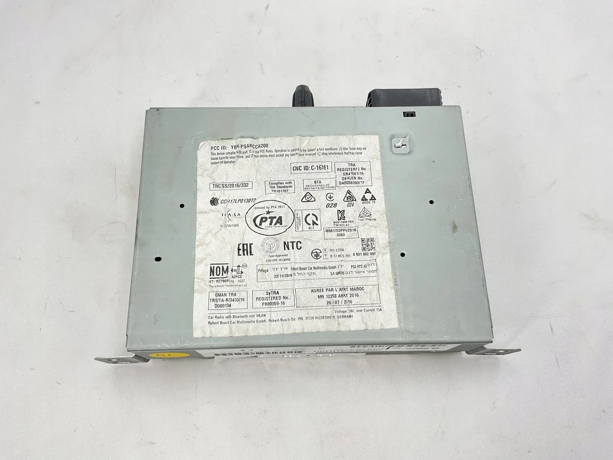 Radio CD Peugeot 9822730080