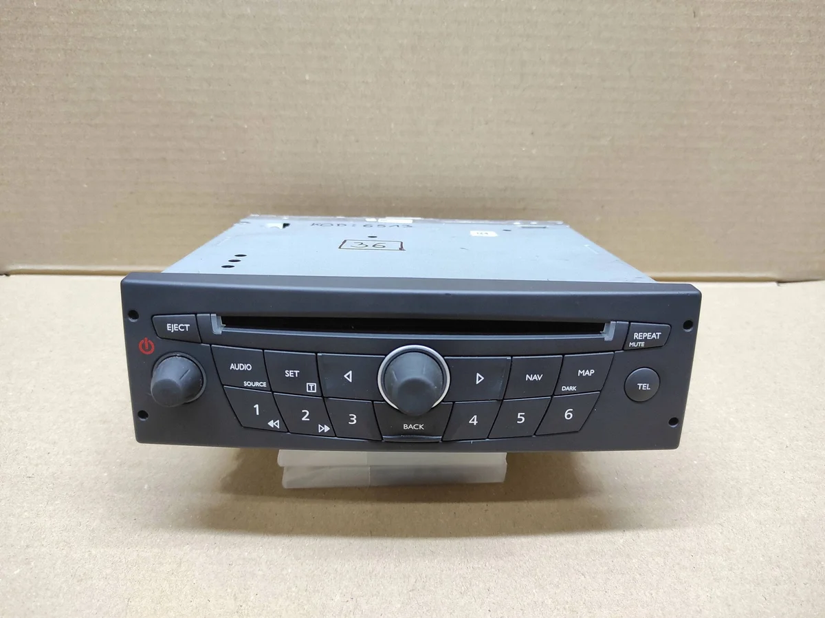 Radio CD Renault Espace IV 281151367R