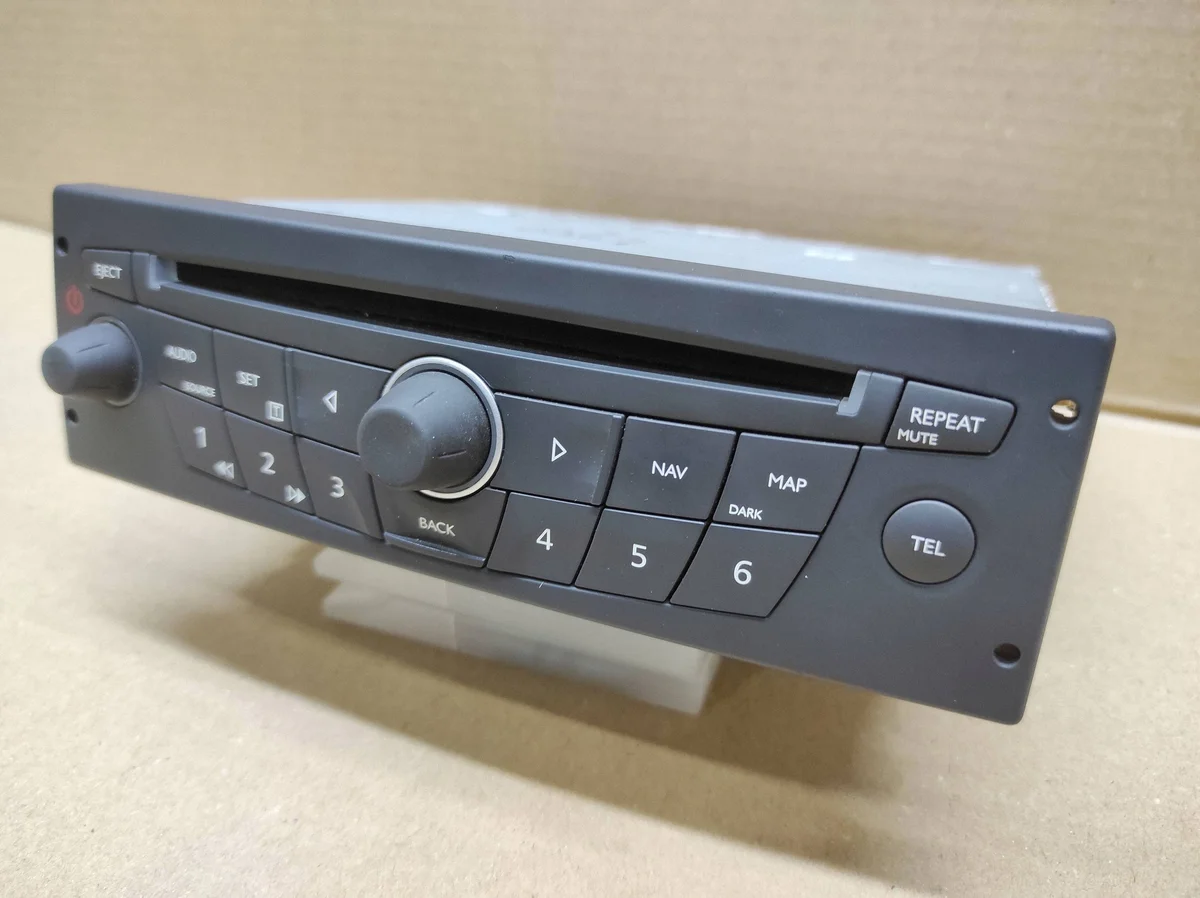 Radio CD 281151367R Renault Espace IV image 3