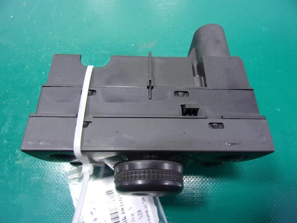 Opel Meriva A Valokatkaisin 93394756