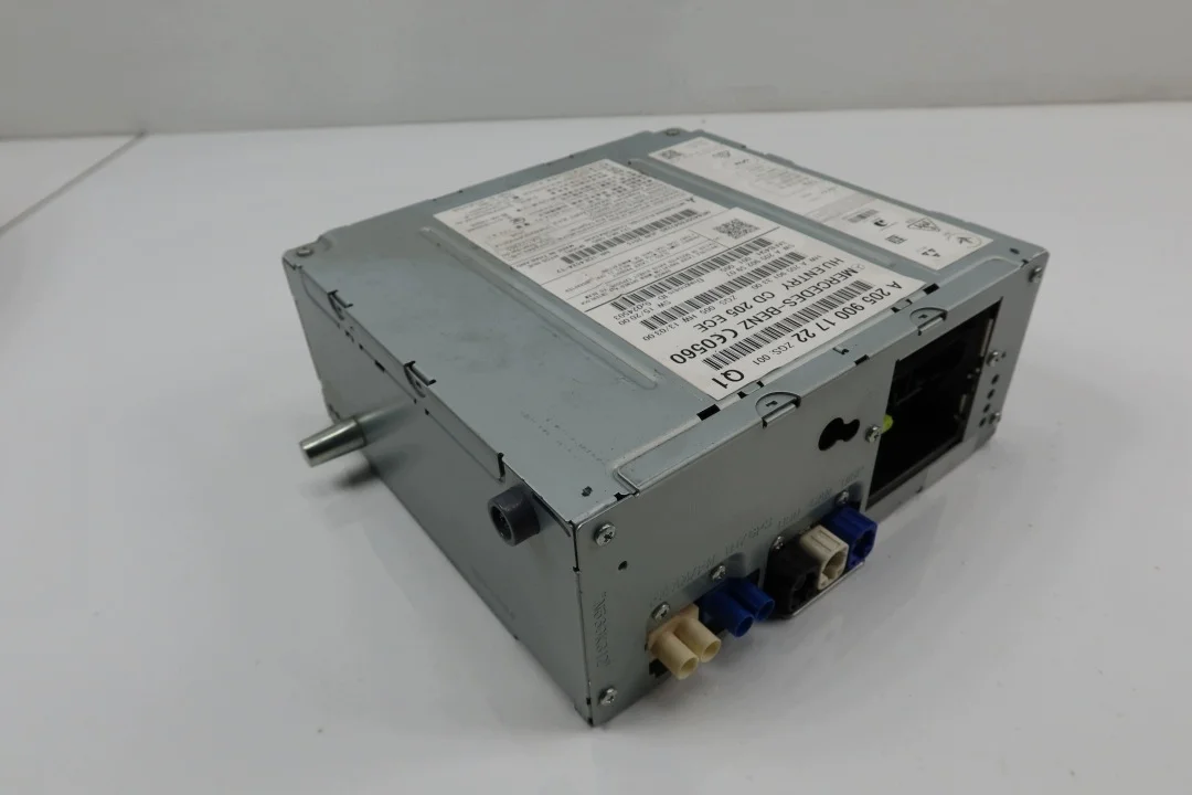 Mercedes W205 radio COMAND 2059001722-1 image 4
