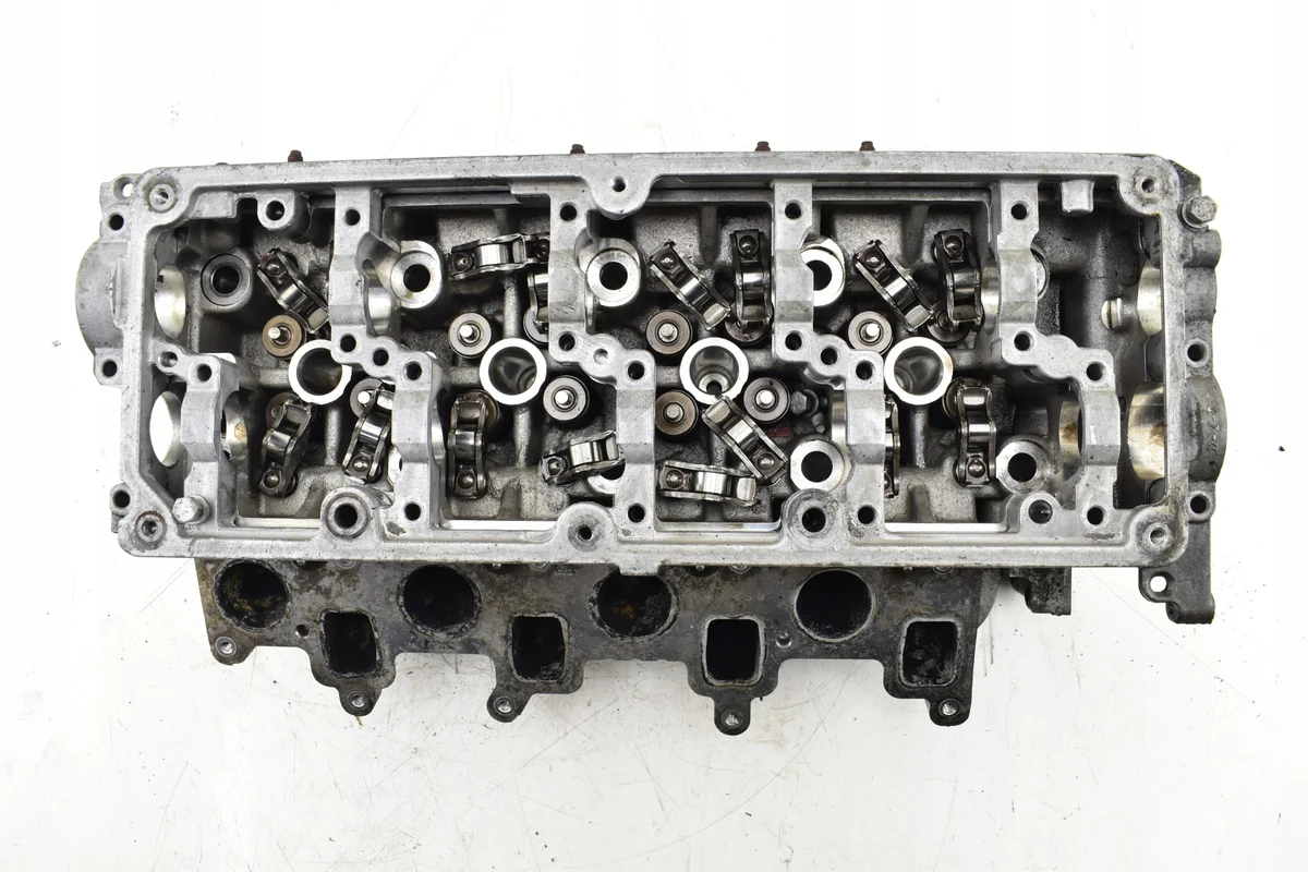 Sylinterikansi VW, Seat, Skoda, Audi 2.0 TDI CAY 03L103373J