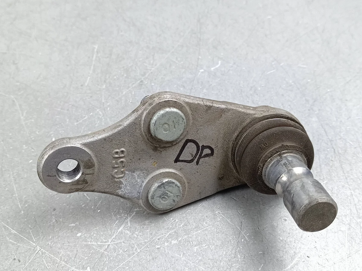 Hyundai Santa Fe V MX5 Rótula Brazo Suspensión FOB68003