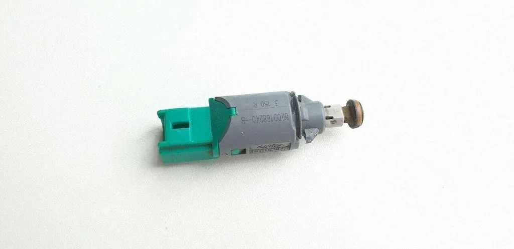 Sensor Kupplungspedal Renault Grand Scénic II 8200168240B