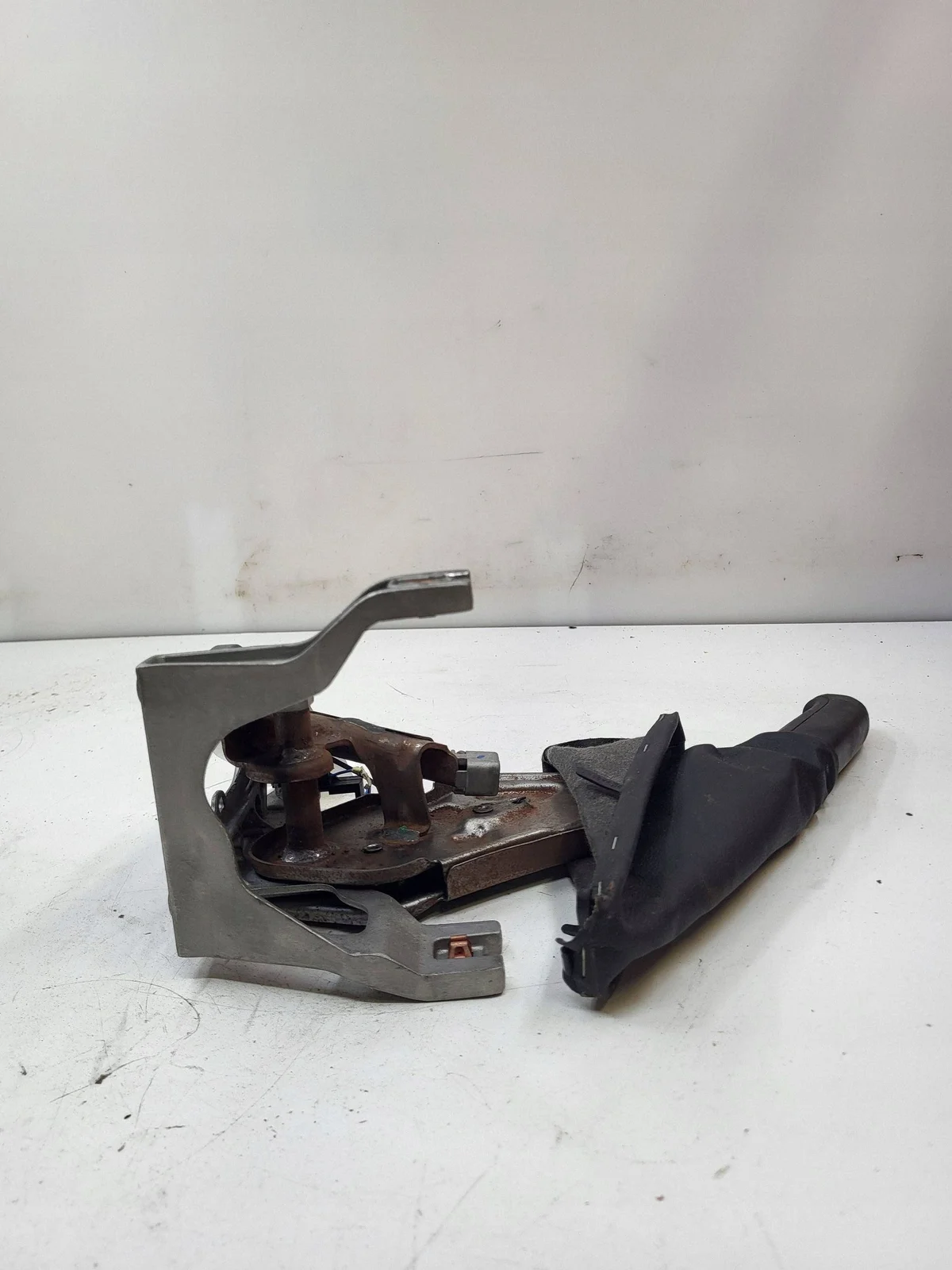 Handbrake Lever Opel Astra K 2016 10910