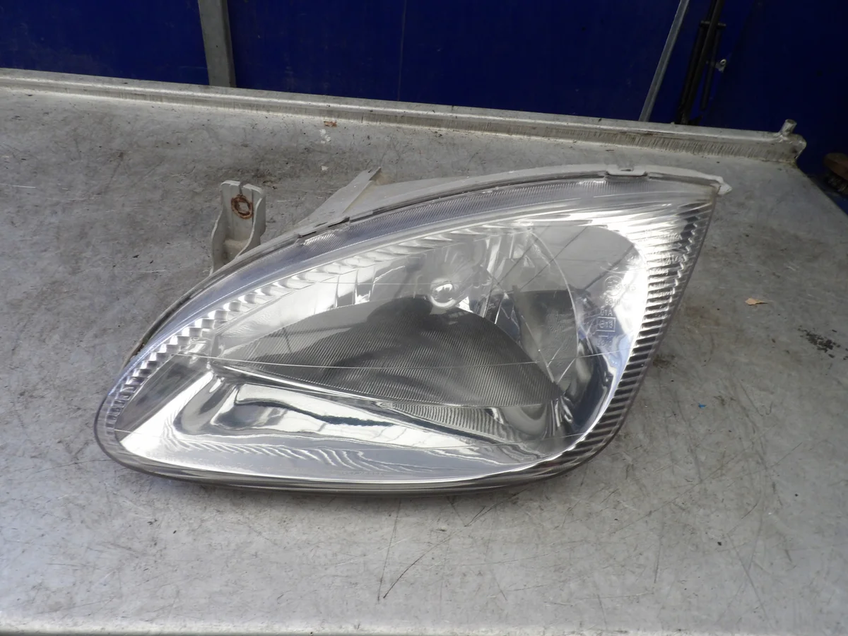 Koplamp Links Hyundai Lantra II SAE-HR-07