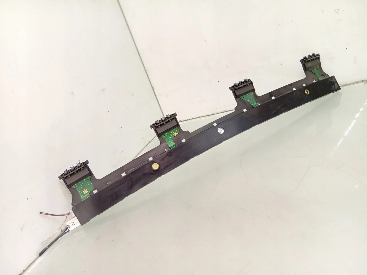 Antena GPS Mercedes-Benz S W220 2208201689