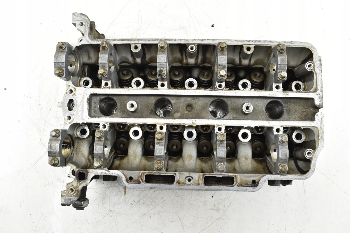 Sylinterinkansi Opel 1.2 1.4 16V 55355430
